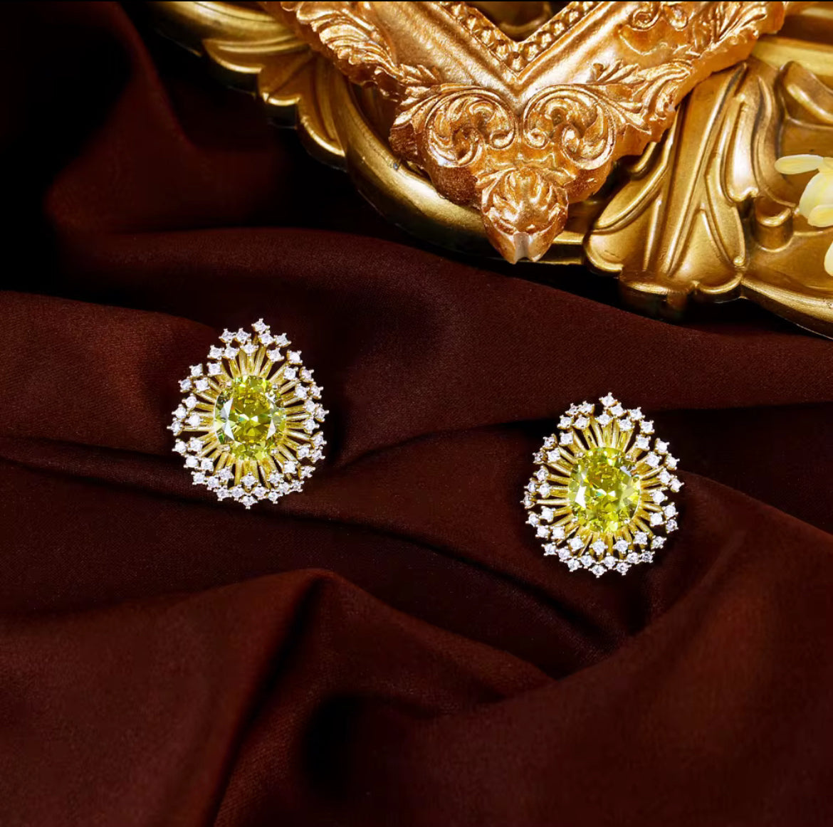 Boucles d’oreilles Lys dorés
